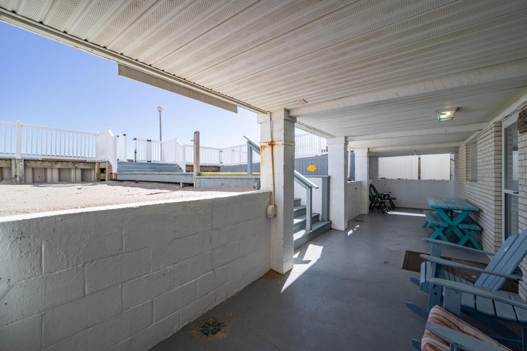 Ocean Front Nancy Claire 1 -Bunker Apartment Ocean City Exterior photo