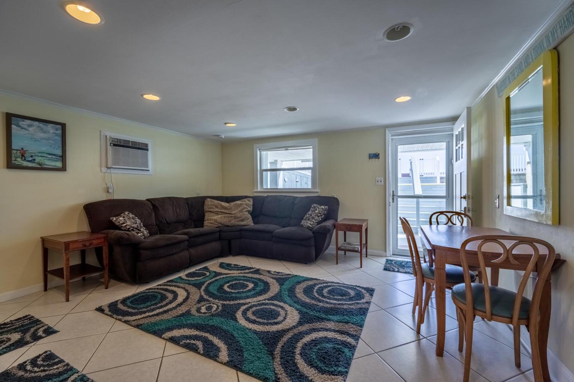 Ocean Front Nancy Claire 1 -Bunker Apartment Ocean City Exterior photo