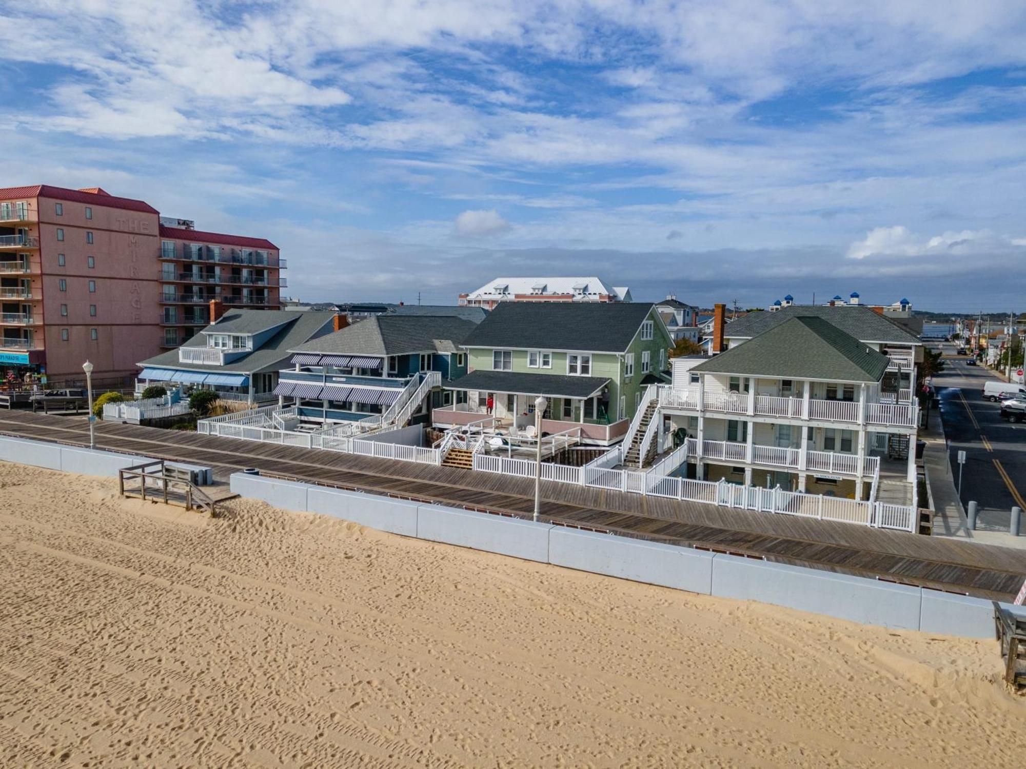 Ocean Front Nancy Claire 1 -Bunker Apartment Ocean City Exterior photo