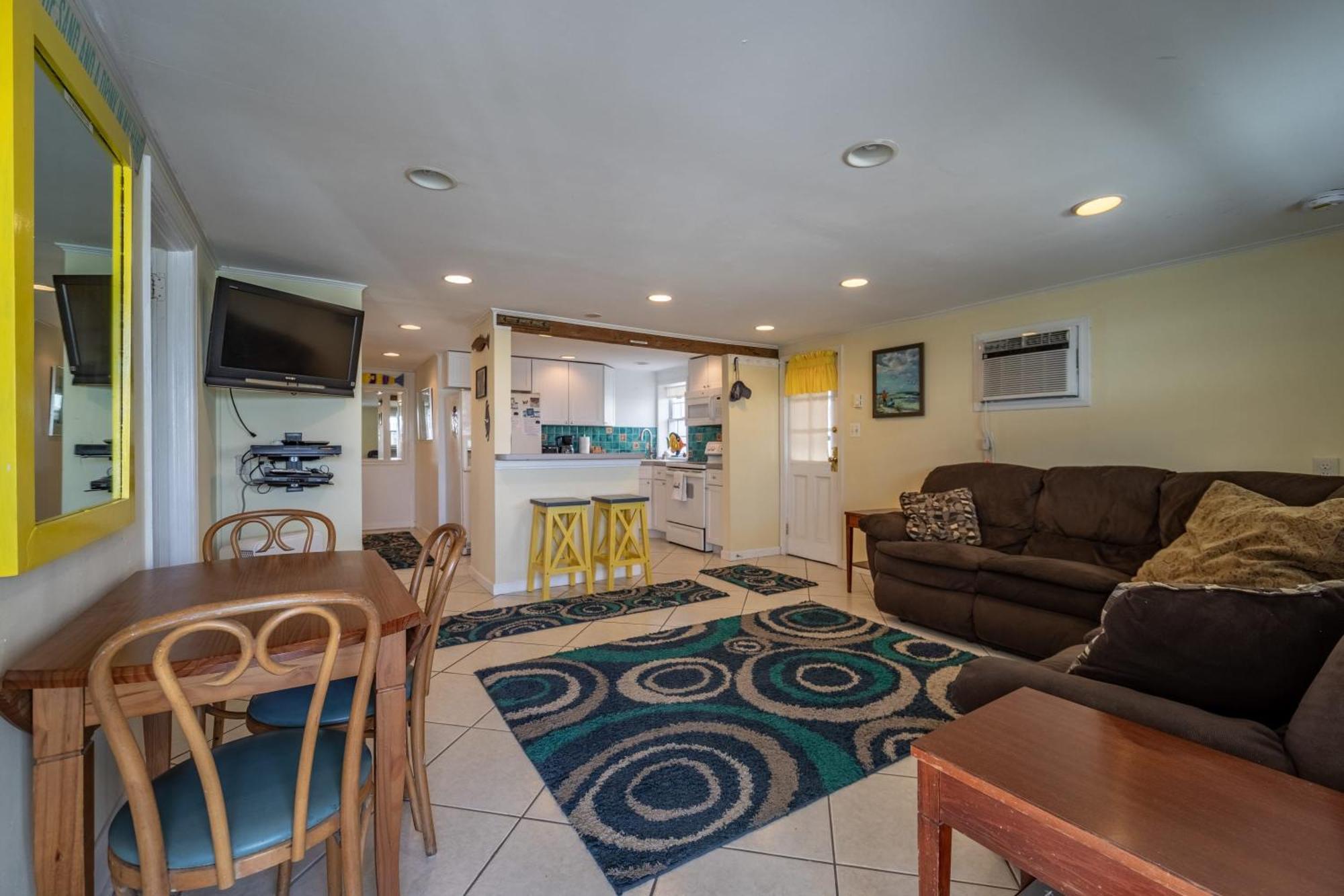 Ocean Front Nancy Claire 1 -Bunker Apartment Ocean City Exterior photo